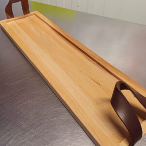 serveerplank met leren handgrepen